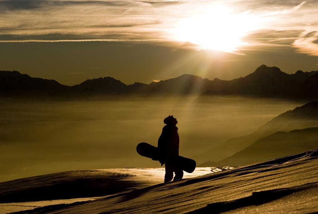 Chalet Des Alpes - Sunset View - Crans-Montana Exterior foto